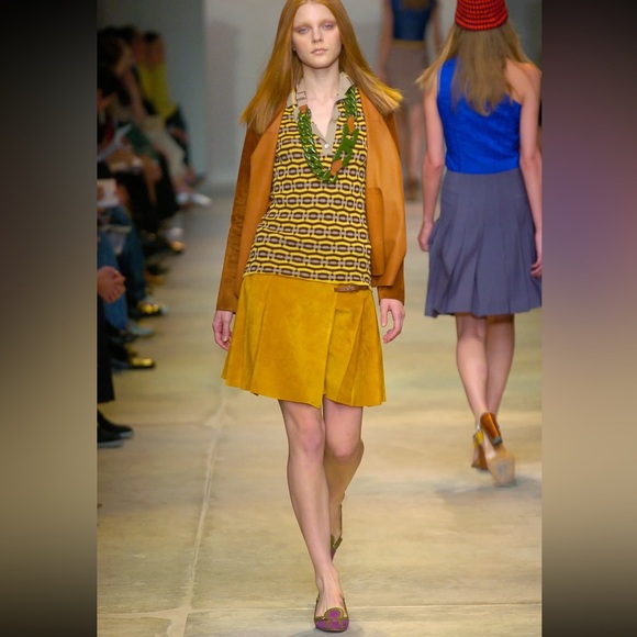 Prada 2005 spring suede sling back heels - Picture 5 of 6